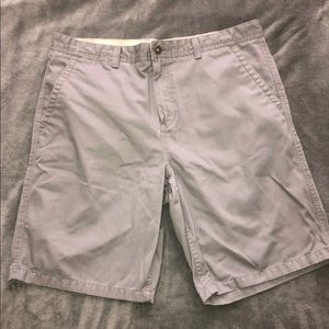 Grey men’s chino shorts